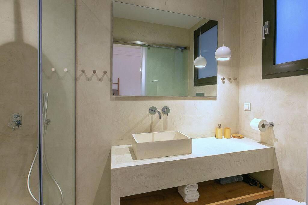 Athens Center Modern Apt In Art Nouveau Building Экстерьер фото